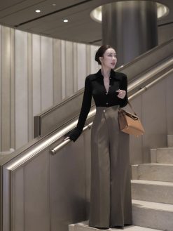 Quần ống rộng cạp chéo cúc đồng